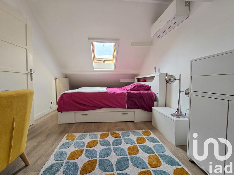 Maison - 97 m² - 6 pièces