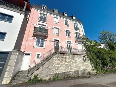 Immeuble - 349 m² - 18 pièces