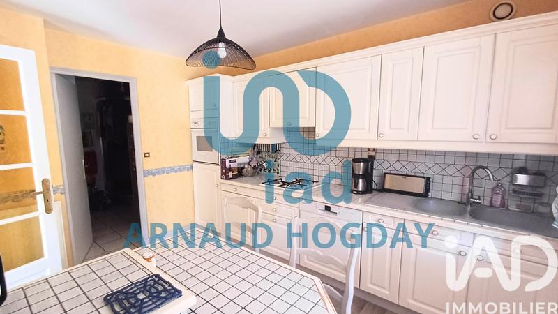 Maison - 188 m² - 8 pièces