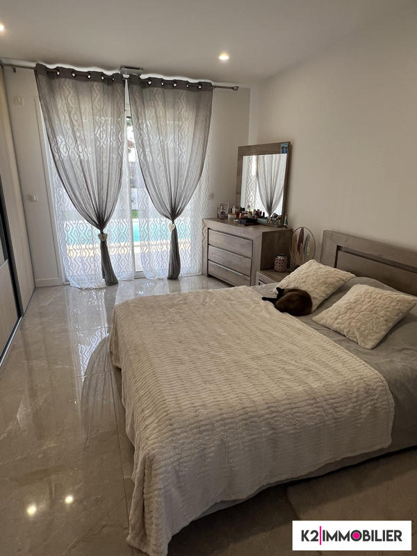 Villa - 160 m² - 5 pièces