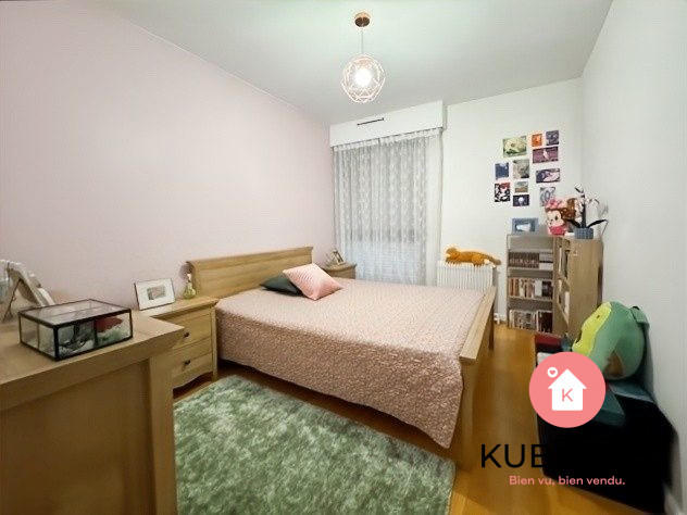 Appartement - 85 m² - 4 pièces