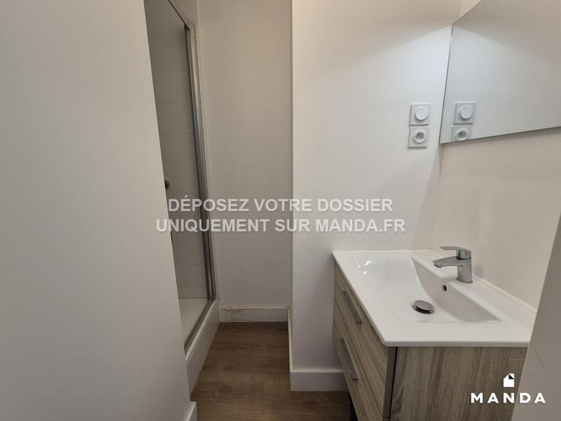 Chambre - 10 m² - 4 pièces