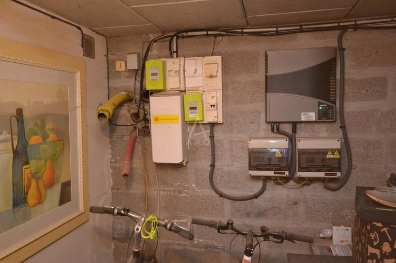 Maison - 235 m² - 10 pièces