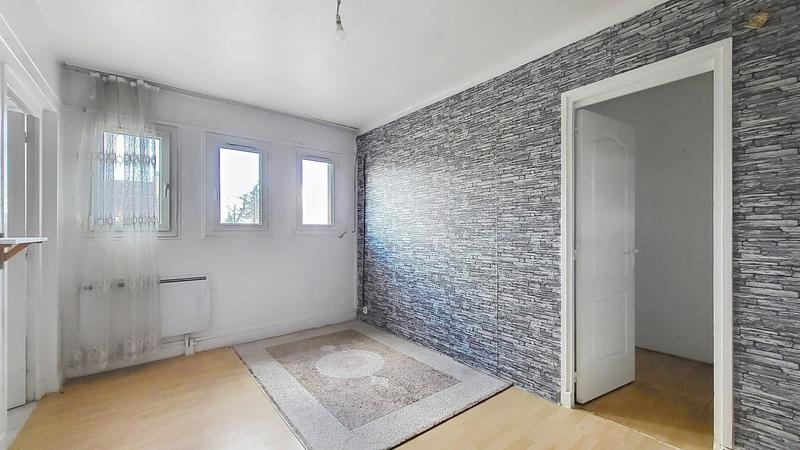 Maison - 137 m² - 8 pièces