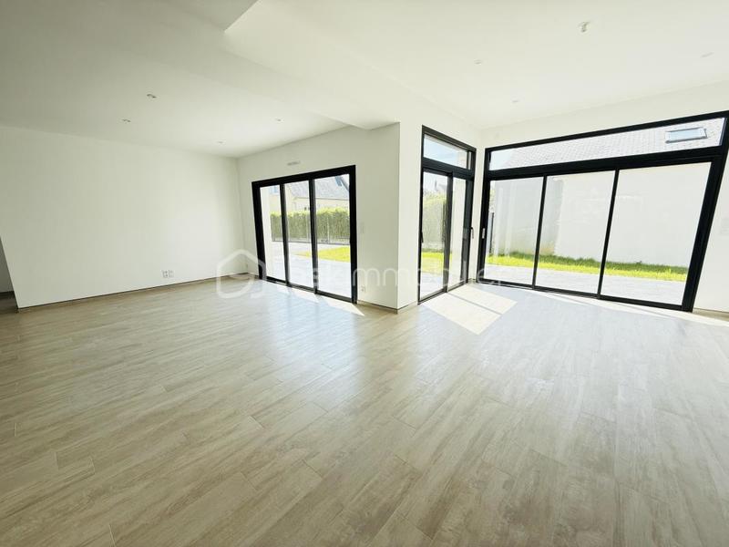 Maison - 162 m² - 6 pièces