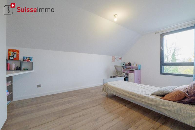 Villa - 210 m² - 8 pièces