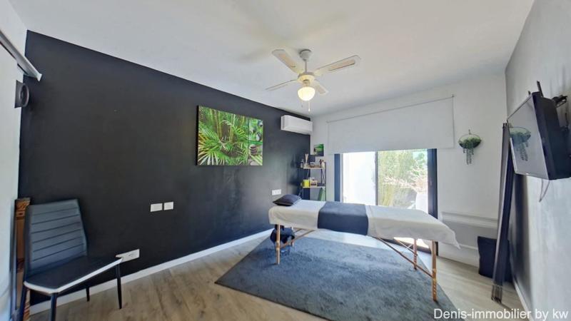 Villa - 151 m² - 6 pièces