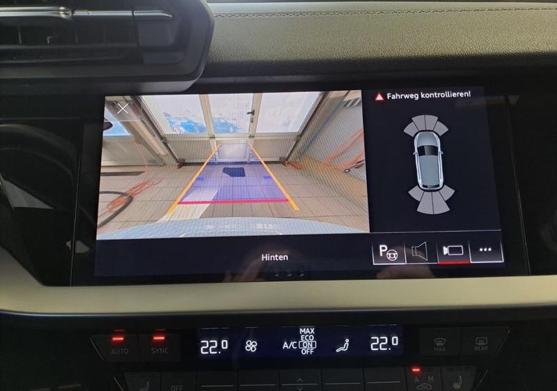 Audi A3 sportback 40 TFSIe s-Line 204 Hybride Rechrageable / Affichage Tete Haute Camera de Recul Audi Sound System
