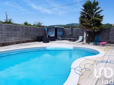 Maison - 130 m² - 5 pièces