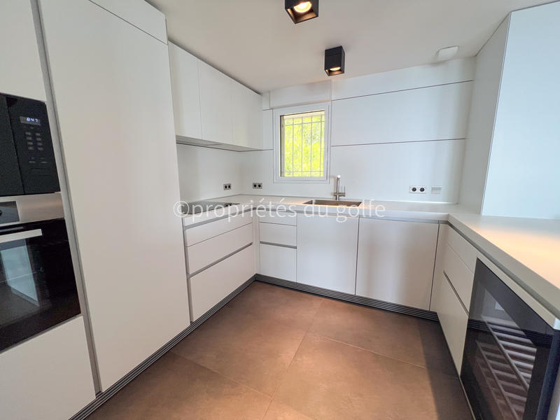 Appartement - 84 m² - 3 pièces