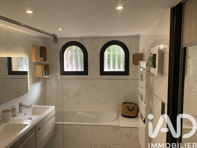 Maison - 133 m² - 5 pièces