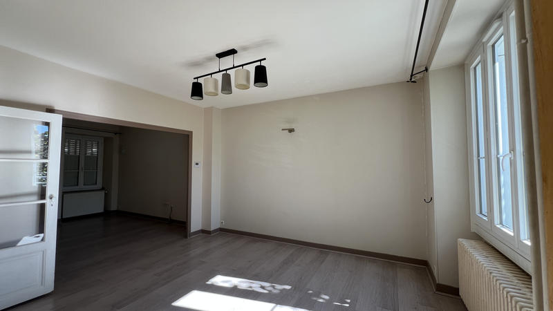 Maison de village - 64 m² - 3 pièces