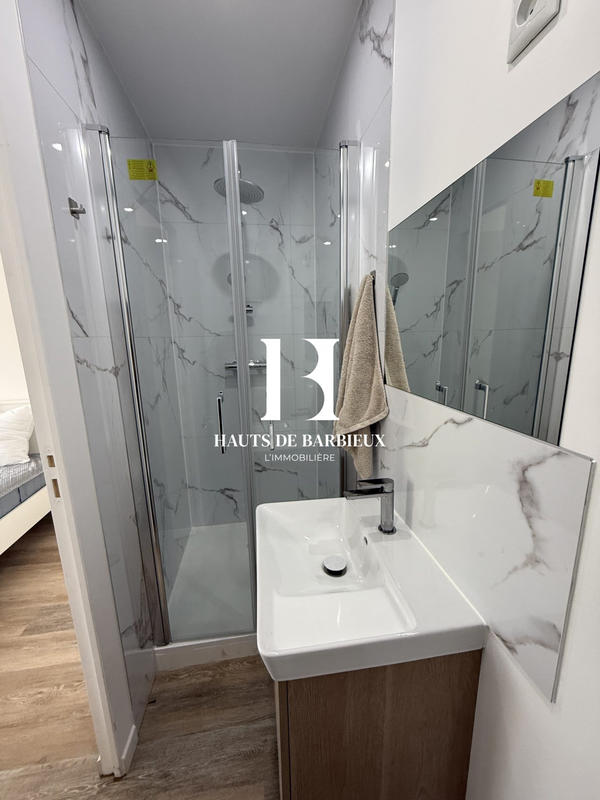 Maison - 120 m² - 3 pièces