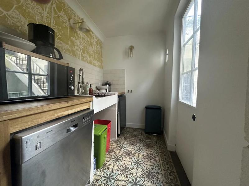 Propriété - 207 m² - 9 pièces