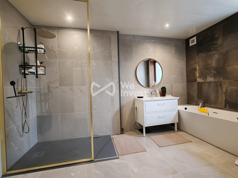 Maison ancienne - 260 m² - 10 pièces