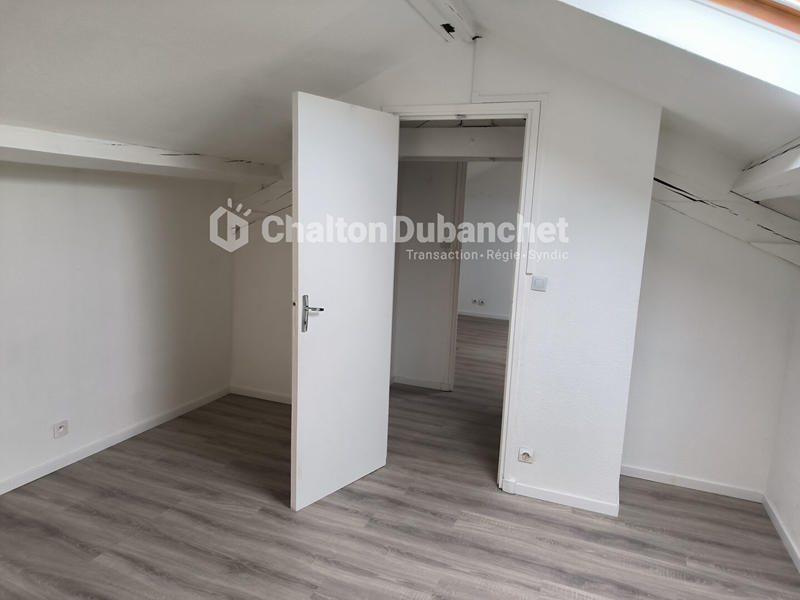 Immeuble - 274 m² - 15 pièces