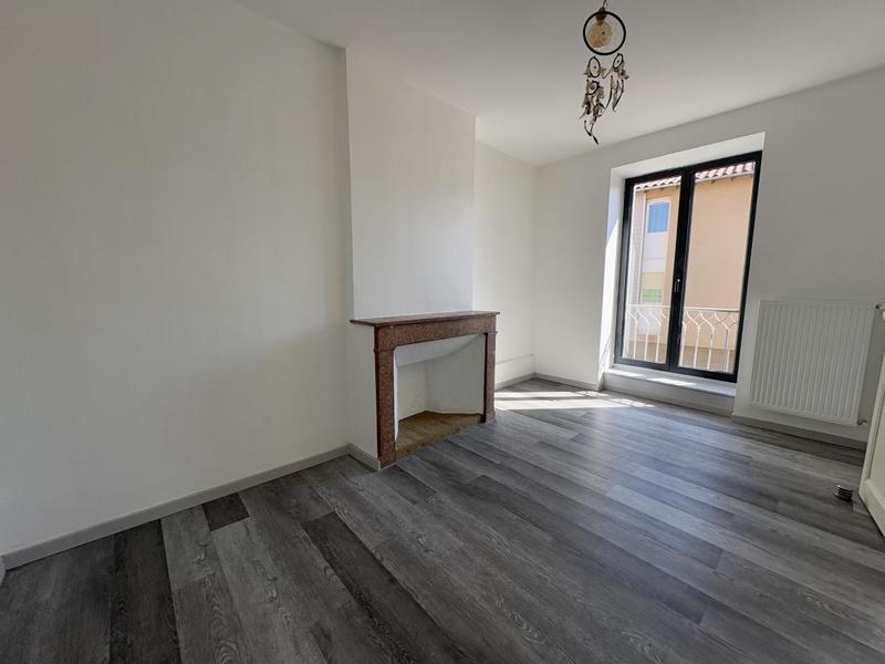 Maison de bourg - 95 m² - 3 pièces