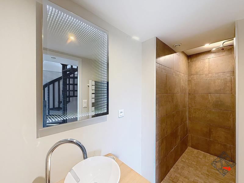 Maison contemporaine - 112 m² - 5 pièces