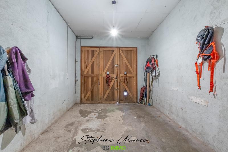 Maison - 145 m² - 11 pièces