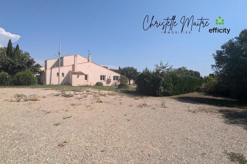 Maison - 277 m² - 6 pièces