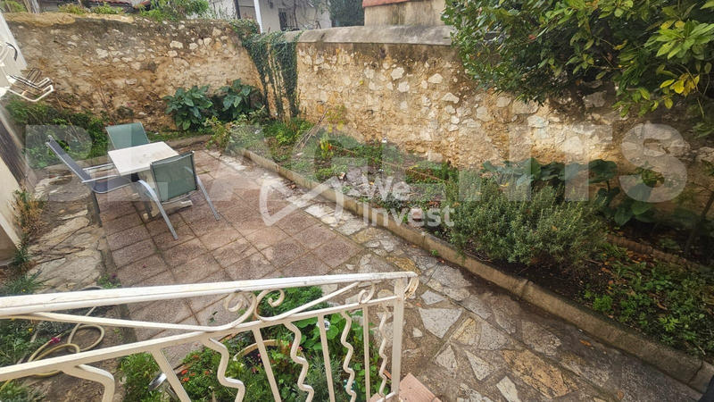 Maison - 161 m² - 7 pièces