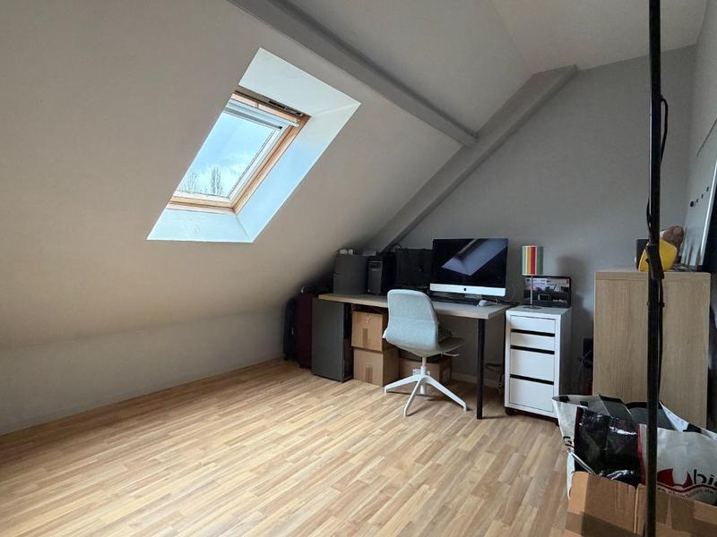 Maison - 102 m² - 4 pièces