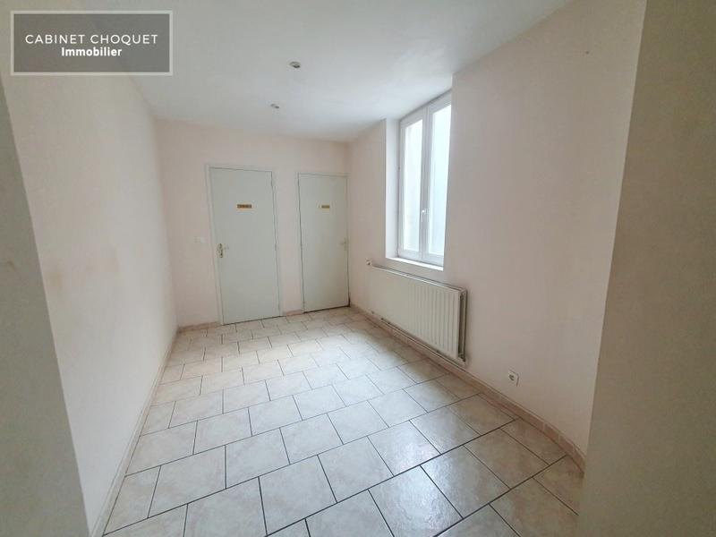 Bureau - 47 m² - 2 pièces