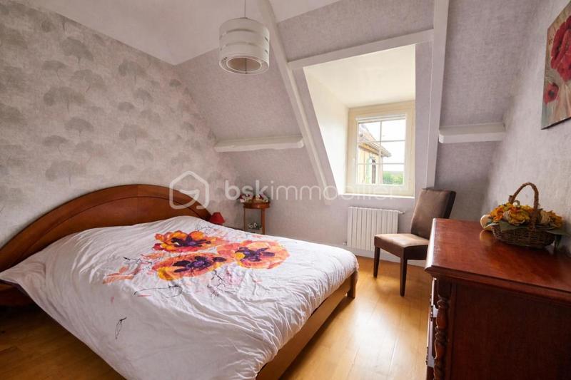 Maison - 209 m² - 7 pièces