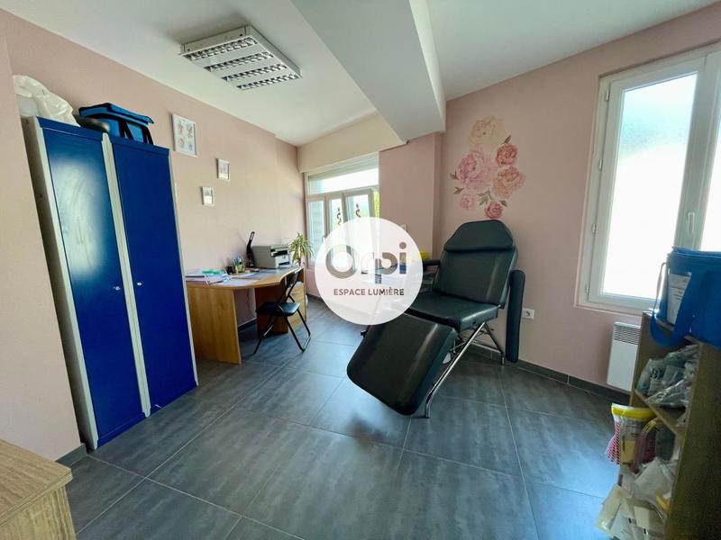 Immeuble - 110 m² - 2 pièces