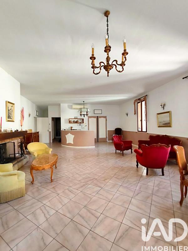 Appartement - 195 m² - 4 pièces