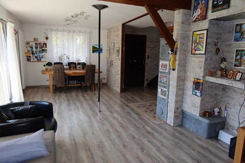 Maison traditionnelle - 130 m² - 6 pièces