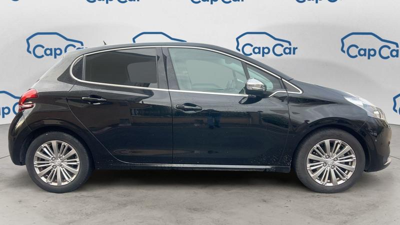 Peugeot 208 1 1.2 PureTech 110 Allure - 5 places
