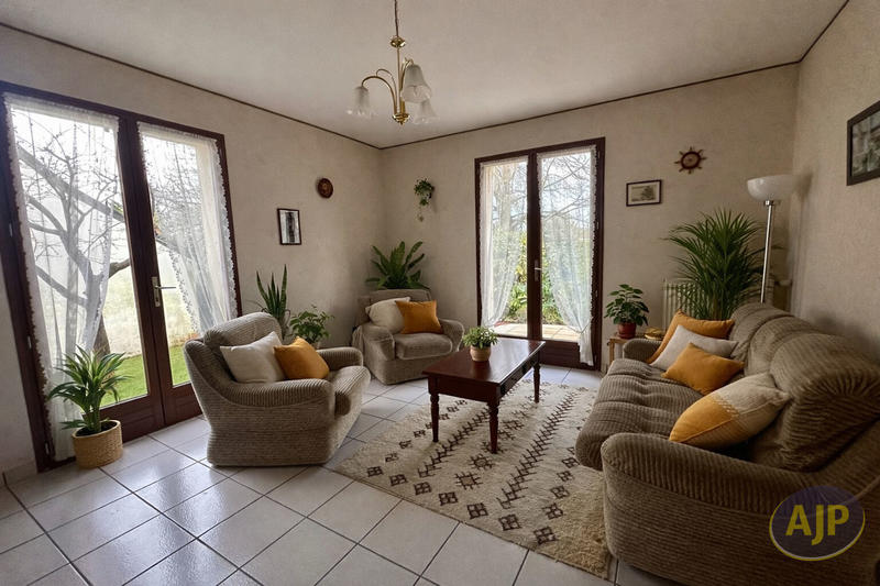 Maison - 80 m² - 4 pièces