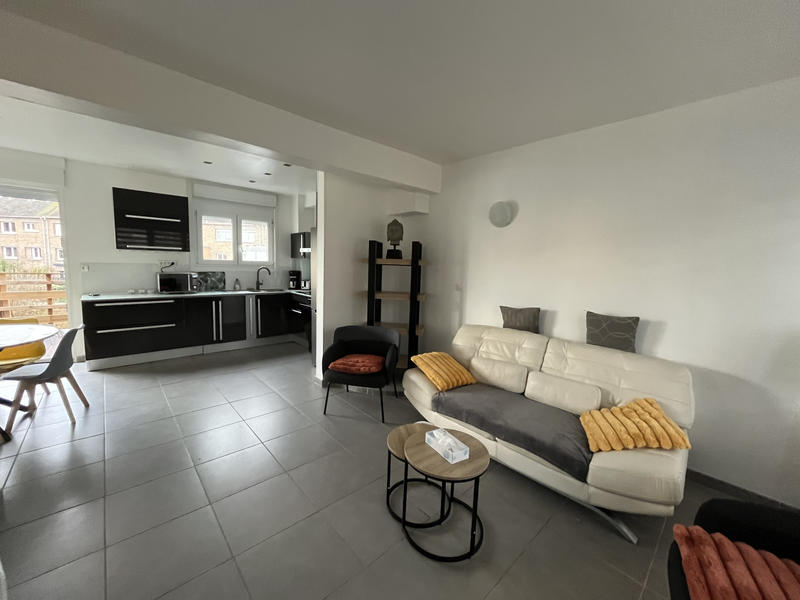 Maison - 100 m² - 5 pièces