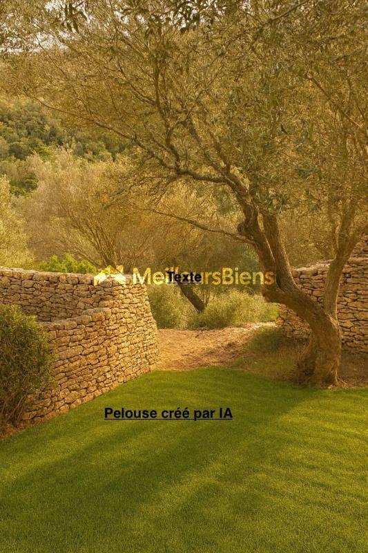 Propriété - 420 m²