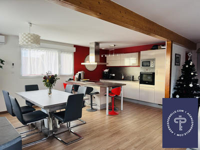 Maison - 117 m² - 5 pièces