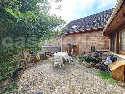 Maison - 270 m² - 7 pièces