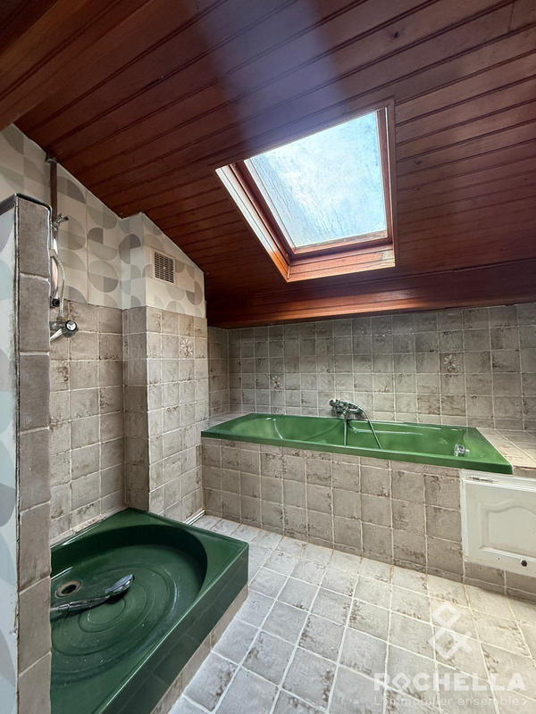 Maison ancienne - 170 m² - 6 pièces