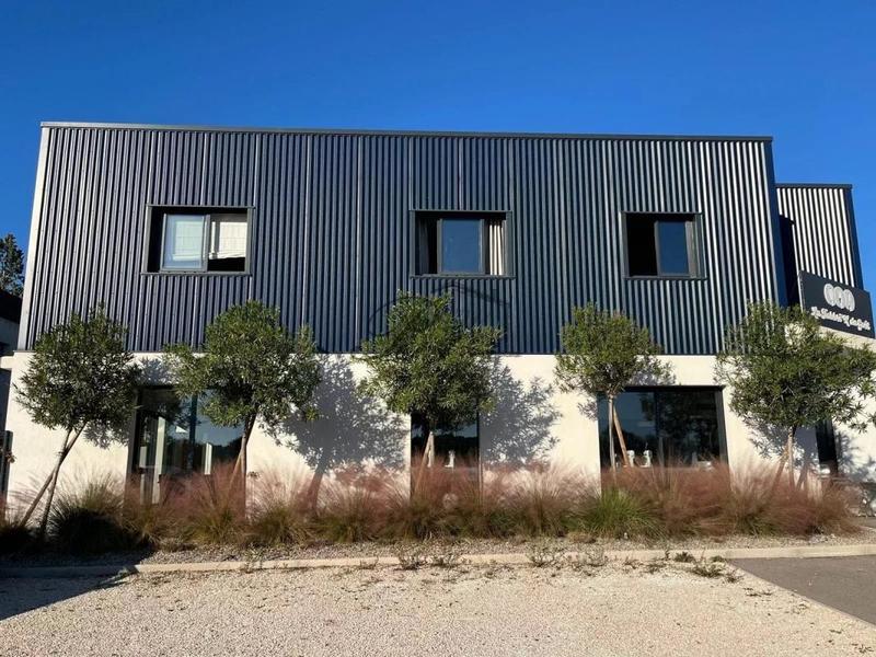 Bureau - 54 m² - 1 pièce