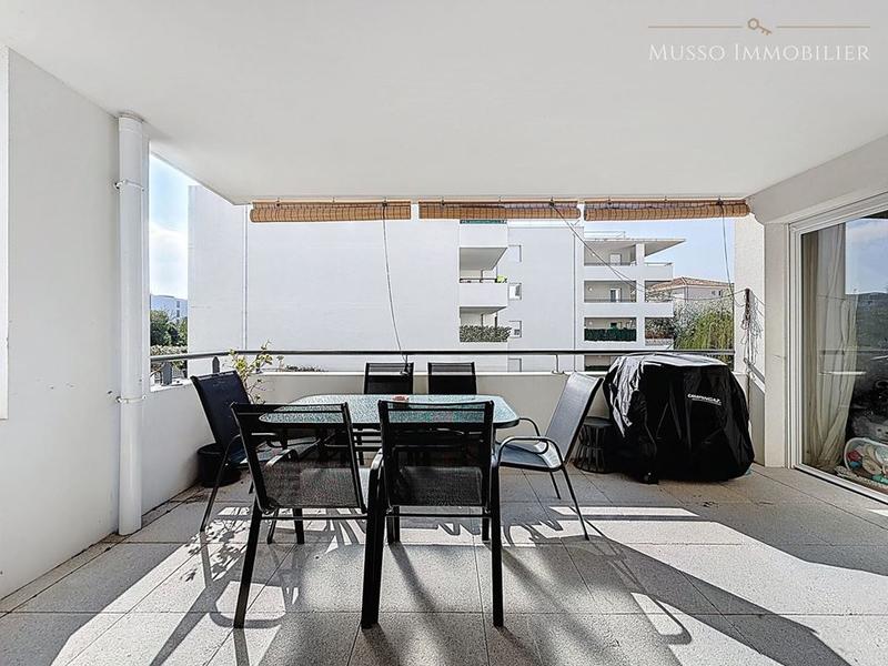 Appartement - 60 m² - 3 pièces