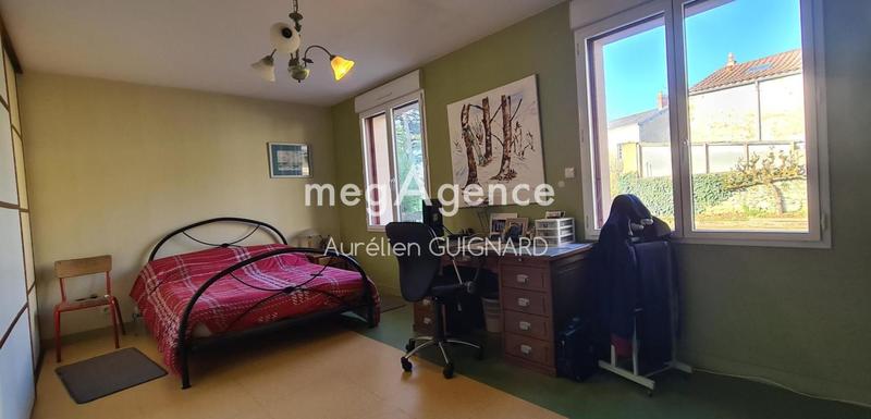 Maison - 153 m² - 9 pièces