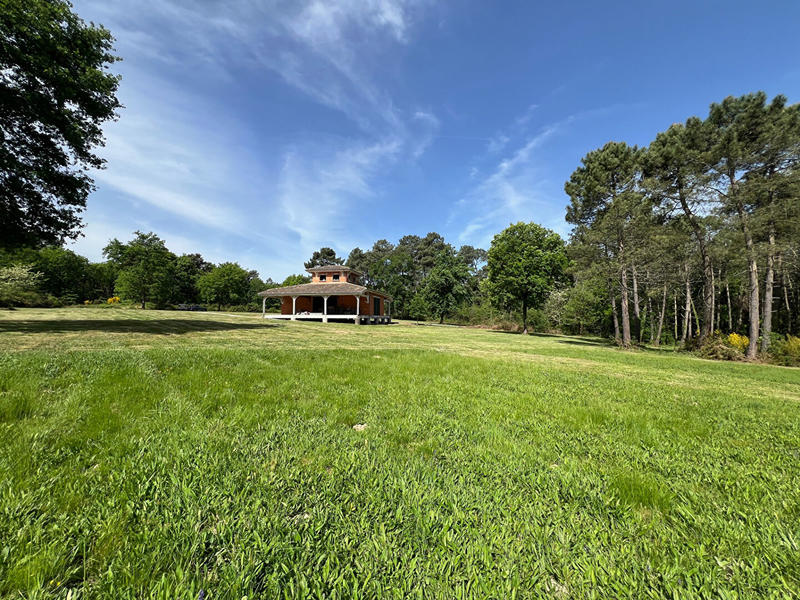 Maison - 185 m² - 3 pièces