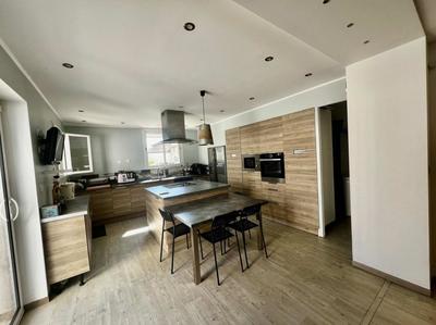 Maison de village - 140 m² - 5 pièces