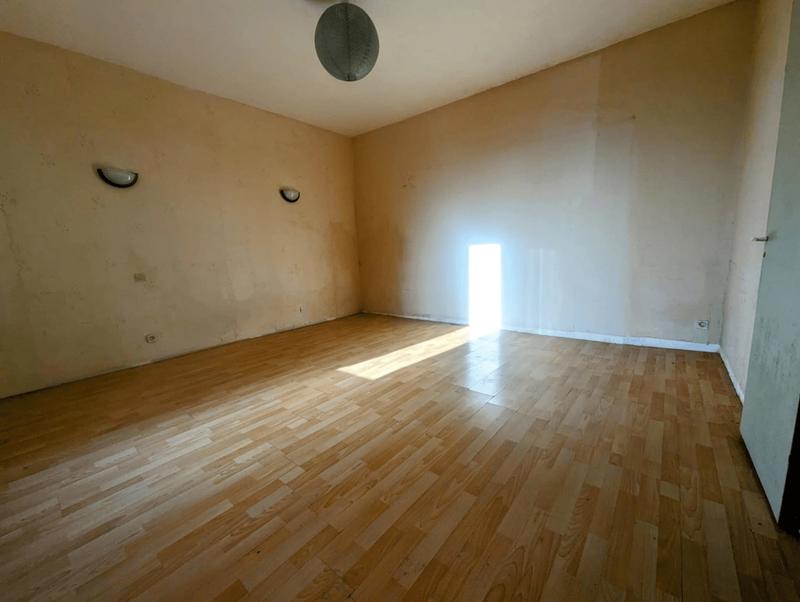 Maison - 150 m² - 8 pièces