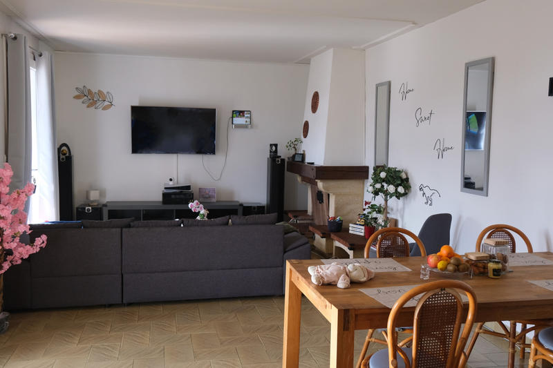 Maison - 170 m² - 9 pièces