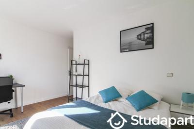Chambre - 11 m² - 1 pièce
