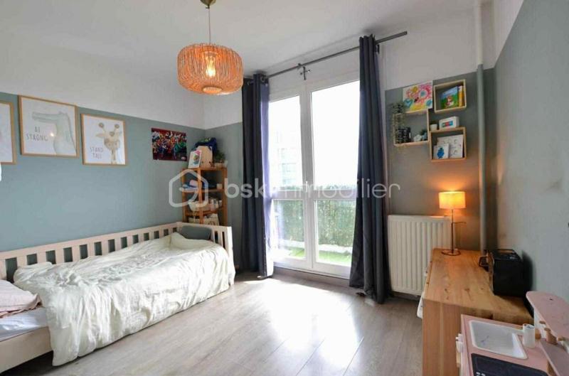 Appartement - 77 m² - 4 pièces