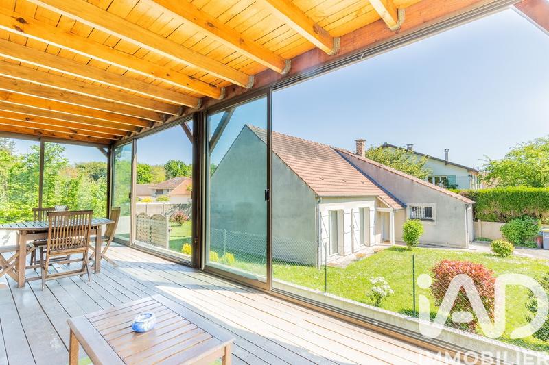 Maison - 122 m² - 5 pièces
