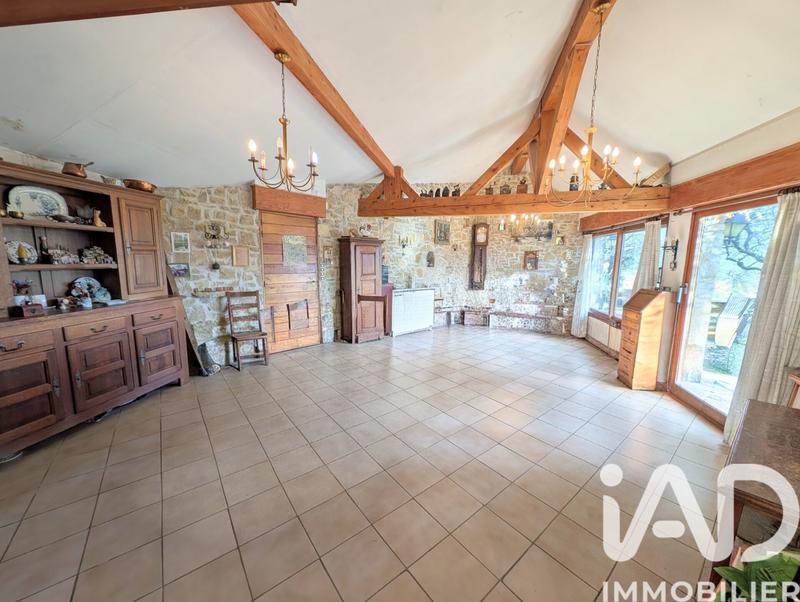 Maison - 149 m² - 6 pièces
