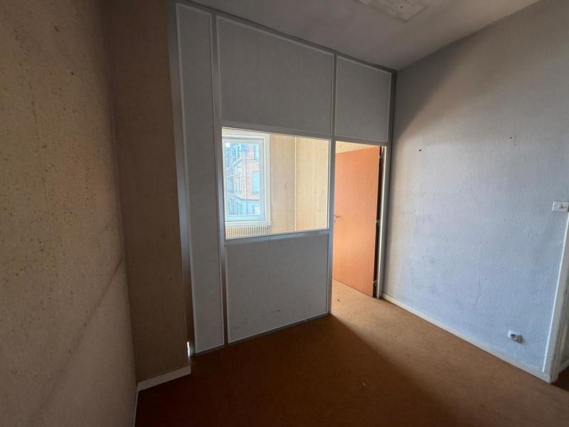 Immeuble - 162 m² - 1 pièce